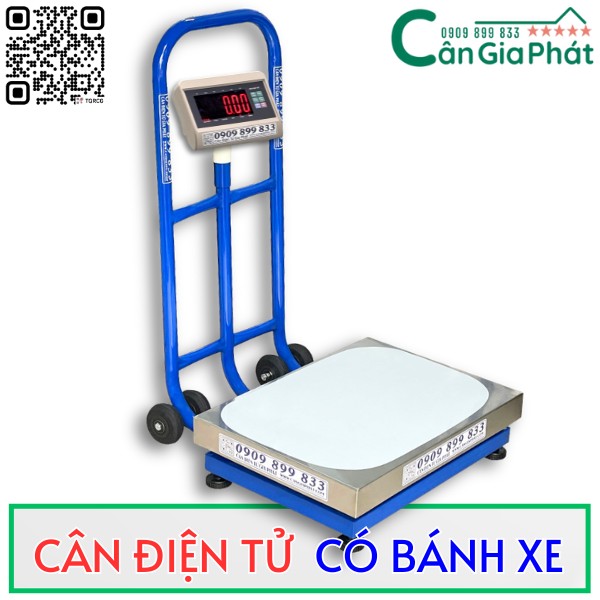 Cân điện tử sàn có bánh xe màu xanh thương hiệu Cân Gia Phát với màn hình hiển thị số đỏ